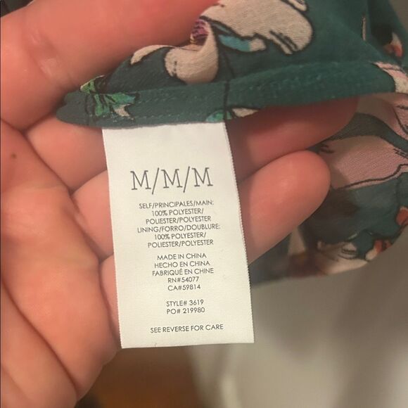 CAbi Teal Floral Sleeveless Blouse B - Picture 5 of 7